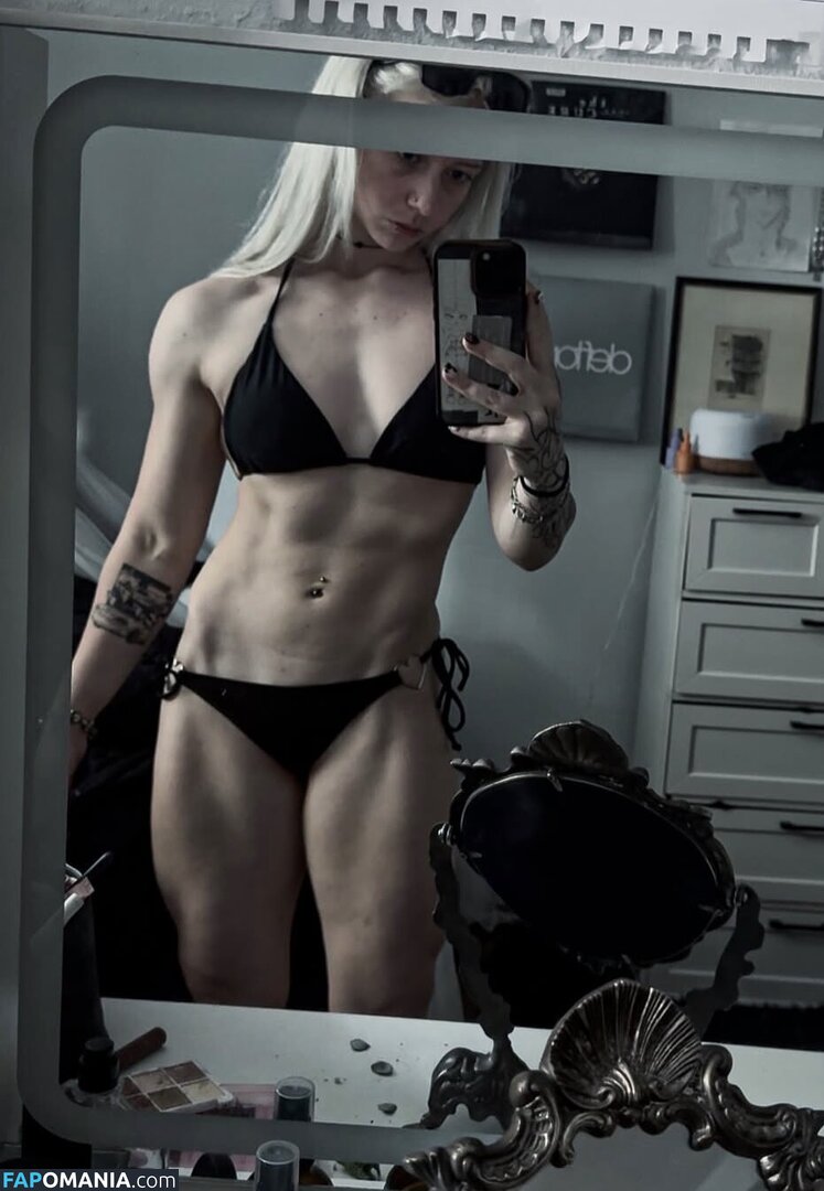 6natttynay9 / 6nattynat9 / tatievans Nud OnlyFans  Fotografie scursă #2
