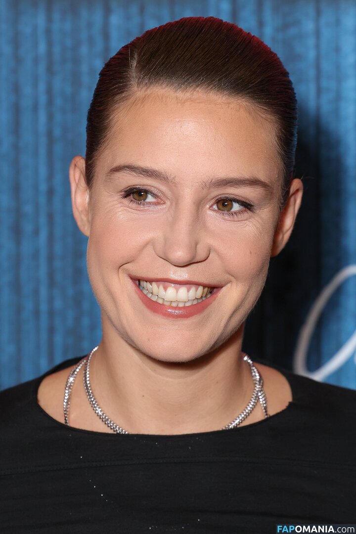 Adele Exarchopoulos / adeleexarchopoulos Nud OnlyFans  Fotografie scursă #193