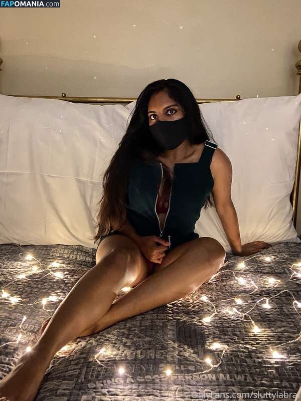 Adhana / sluttylabrat Nud OnlyFans  Fotografie scursă #3