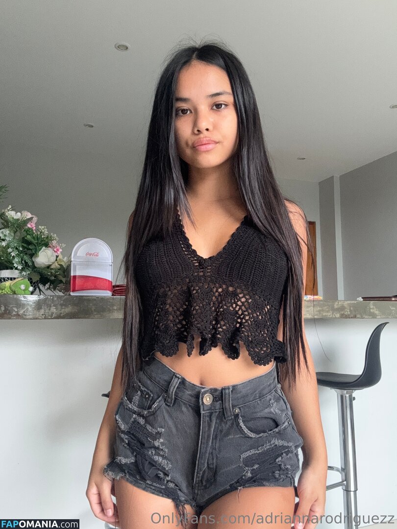 adriannarodrgz / adriannarodriguezz Nud OnlyFans  Fotografie scursă #11