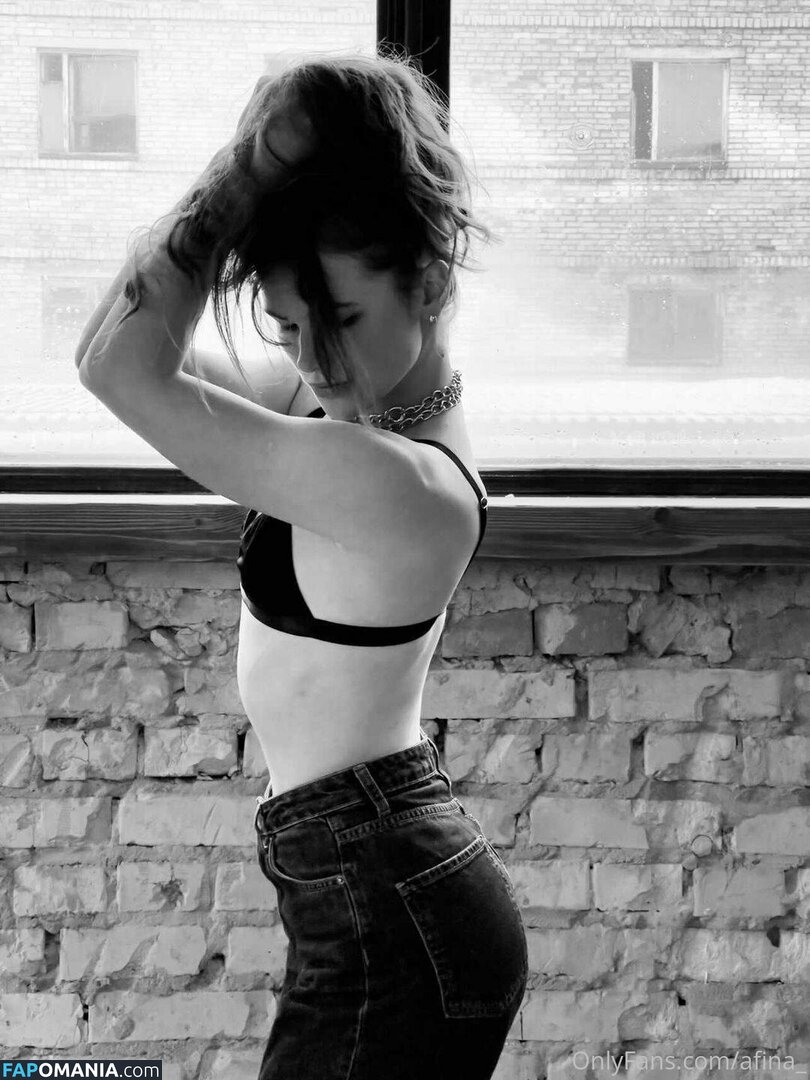 afina_ Nud OnlyFans  Fotografie scursă #11
