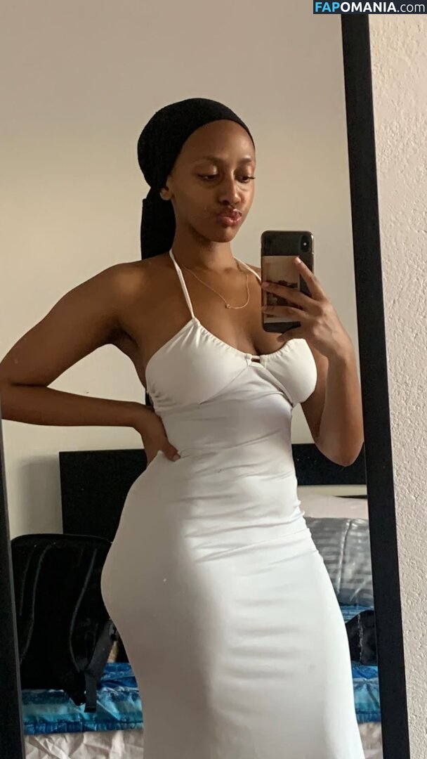 African Booty Meat / curvyandnatural Nud OnlyFans  Fotografie scursă #1