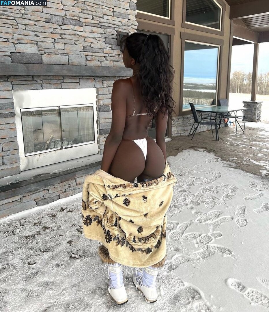 African Booty Meat / curvyandnatural Nud OnlyFans  Fotografie scursă #10