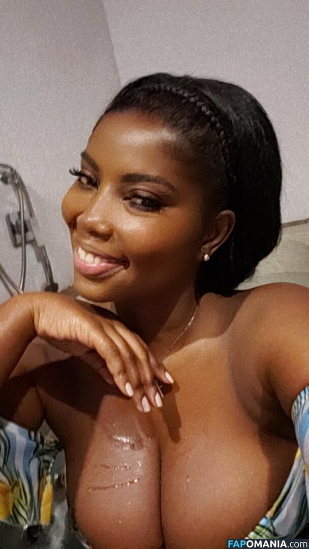 Afrolatina / afrolatinas_ / ebony latinas Nud OnlyFans  Fotografie scursă #10