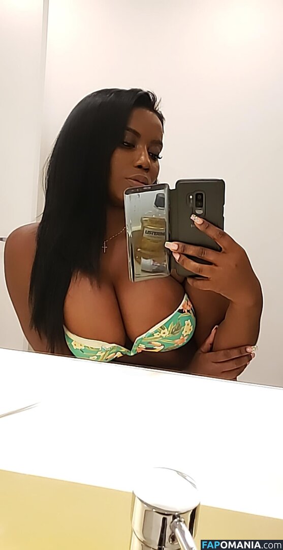 Afrolatina / afrolatinas_ / ebony latinas Nud OnlyFans  Fotografie scursă #12