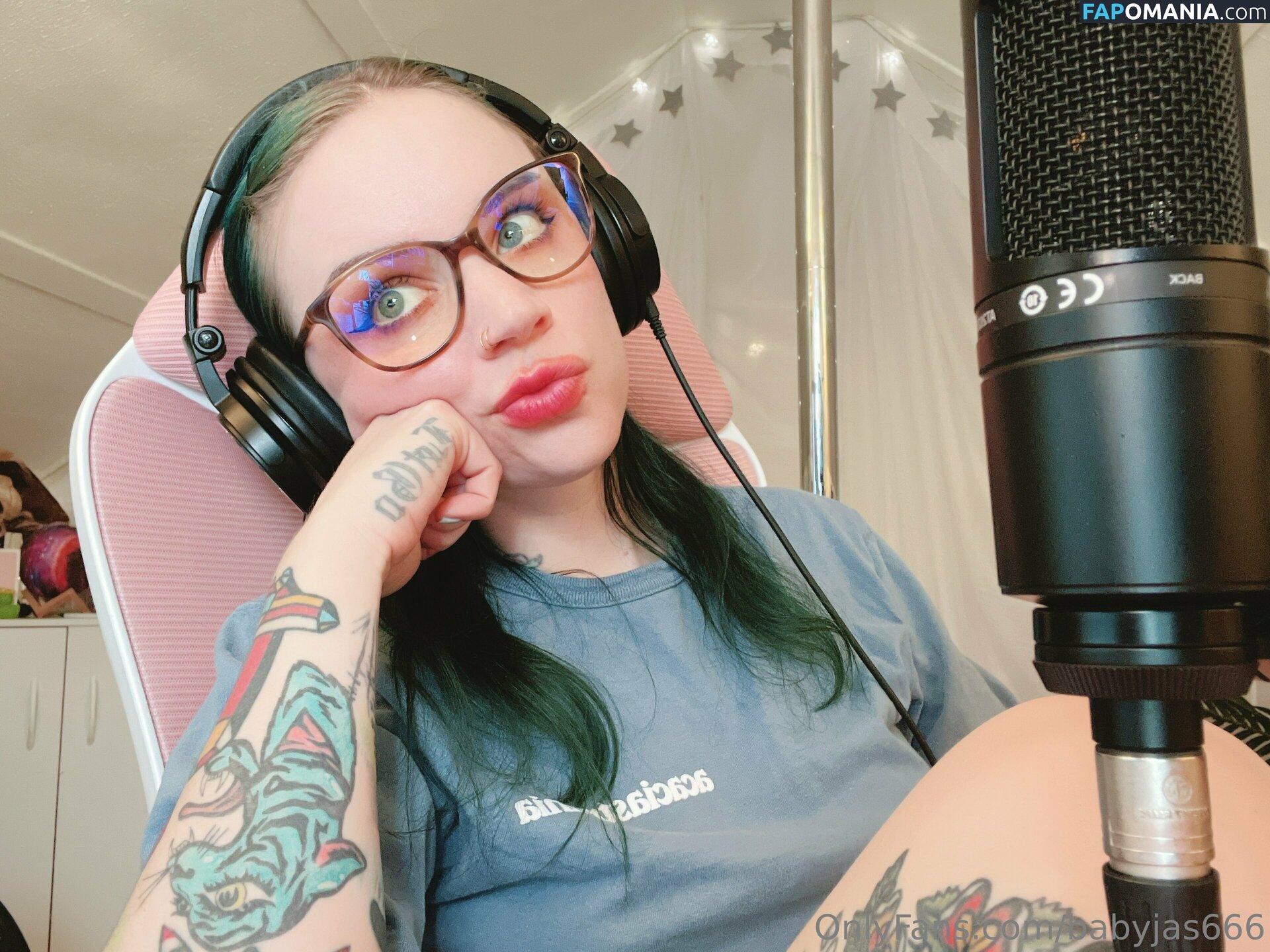 Ahptik / babyjas666 / babyjascb / girlfriends.girlfriend Nud OnlyFans  Fotografie scursă #27