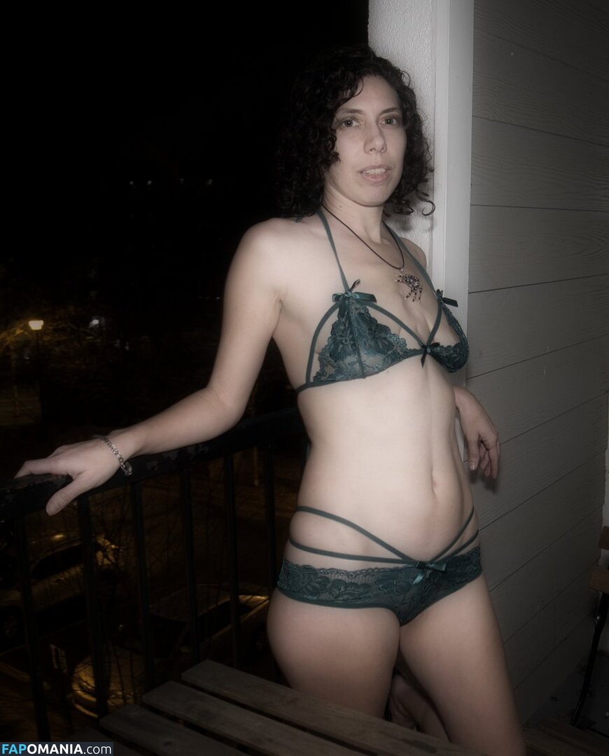 Ailsabattles / https: Nud OnlyFans  Fotografie scursă #1