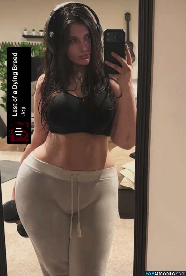 Aimie Valencia / aimie_valencia Nud OnlyFans  Fotografie scursă #1