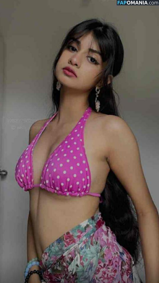 Aishwarya Harishankar / aishwaryaharishankar Nud OnlyFans  Fotografie scursă #1