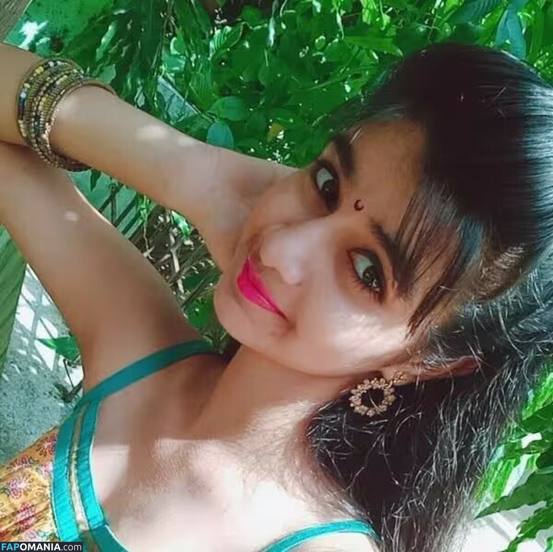 Aishwarya Harishankar / aishwaryaharishankar Nud OnlyFans  Fotografie scursă #13