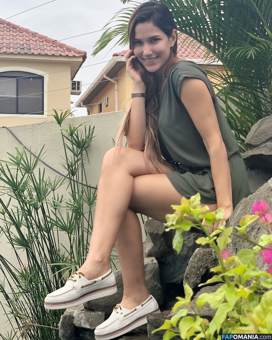 Alejandra Jaramillo / ale_jaramillo Nud OnlyFans  Fotografie scursă #5