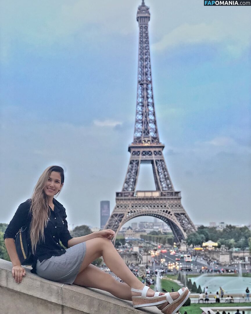 Alejandra Jaramillo / ale_jaramillo Nud OnlyFans  Fotografie scursă #9