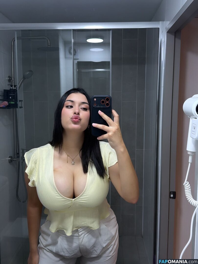 alejandramotta__ Nud OnlyFans  Fotografie scursă #3