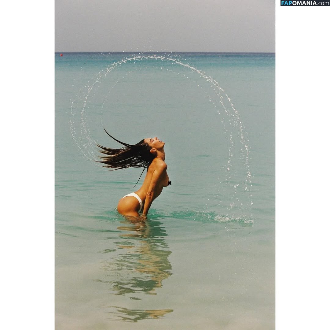 Alessandra / Alessandra Ambrosio / aleambrosio / alelovesanja / alessandraambrosio / https: Nud OnlyFans  Fotografie scursă #1528