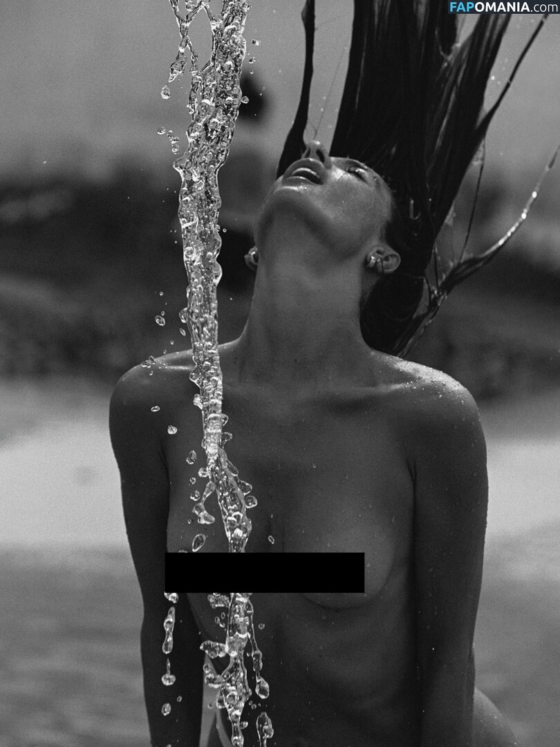 Alessandra / Alessandra Ambrosio / aleambrosio / alelovesanja / alessandraambrosio / https: Nud OnlyFans  Fotografie scursă #1541