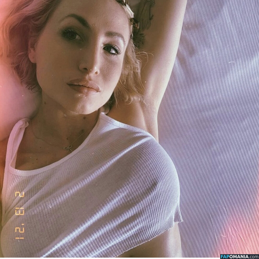 Ali Segel / Jason segels sister / alibaby90 Nud OnlyFans  Fotografie scursă #1