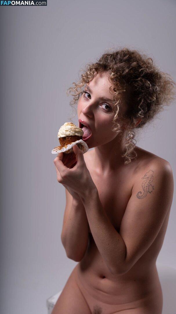 Alice Li / aliceli_official Nud OnlyFans  Fotografie scursă #41