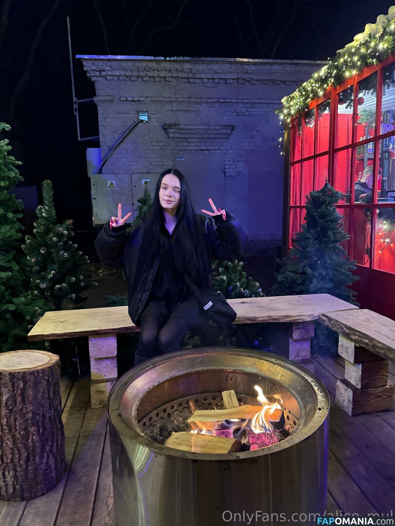 alice_mul / l_amulette Nud OnlyFans  Fotografie scursă #20