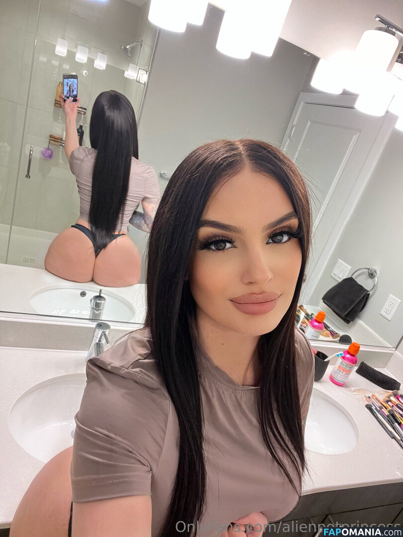 AlienPotPrincess / _alienpotprincess_ Nud OnlyFans  Fotografie scursă #8