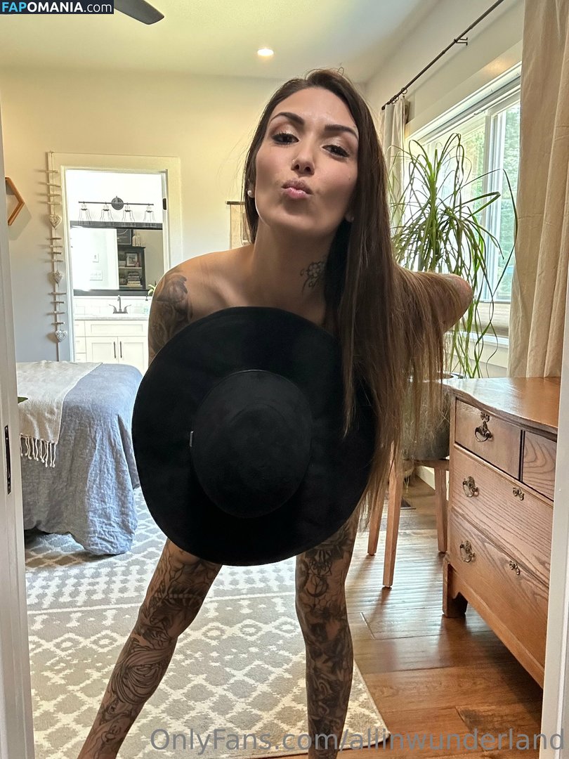 aliinwondrland / aliinwunderland Nud OnlyFans  Fotografie scursă #56