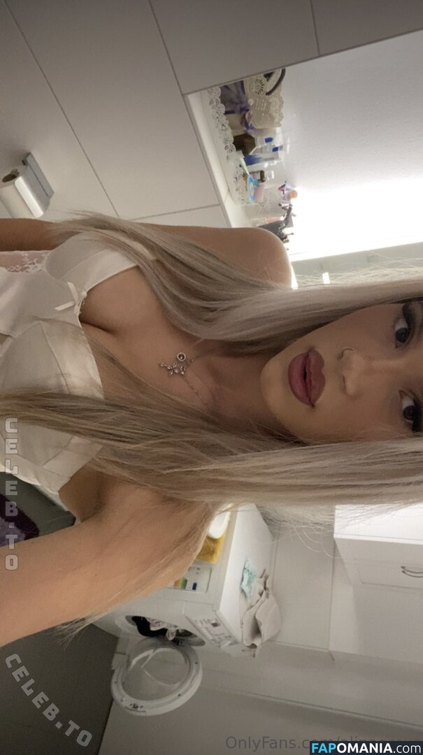 Alinahoneyx3 Nud OnlyFans  Fotografie scursă #1