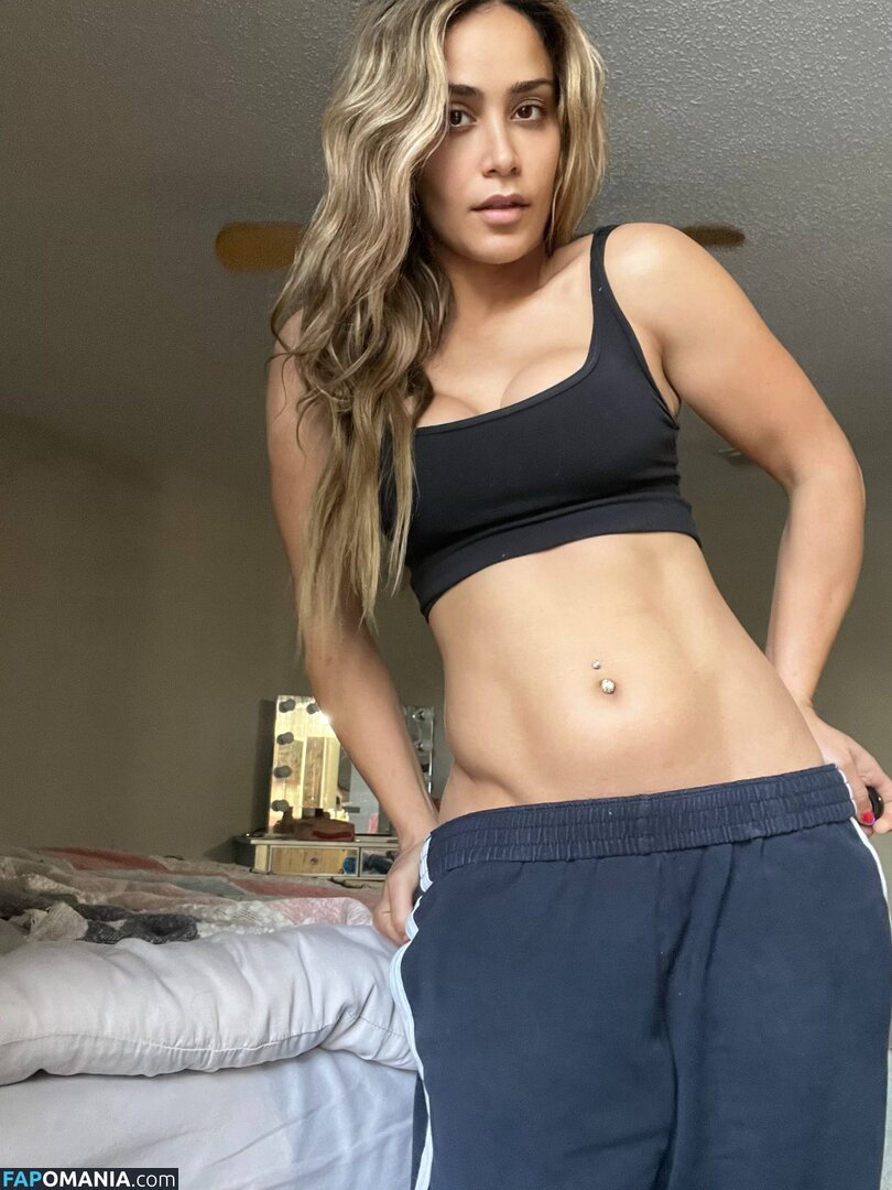 Aliyah Nud OnlyFans  Fotografie scursă #5