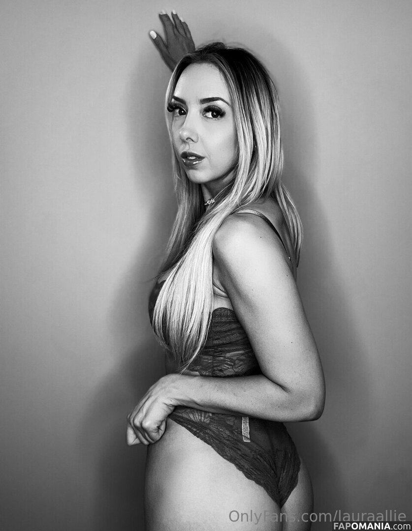LauraAllie / alliewrestling Nud OnlyFans  Fotografie scursă #3