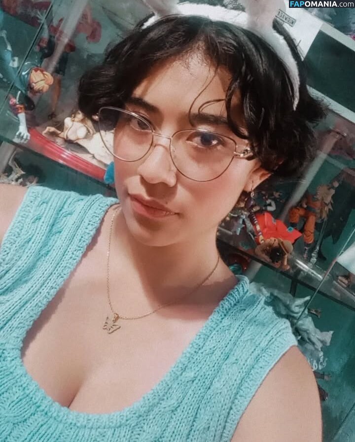 Allisauria / https: Nud OnlyFans  Fotografie scursă #13