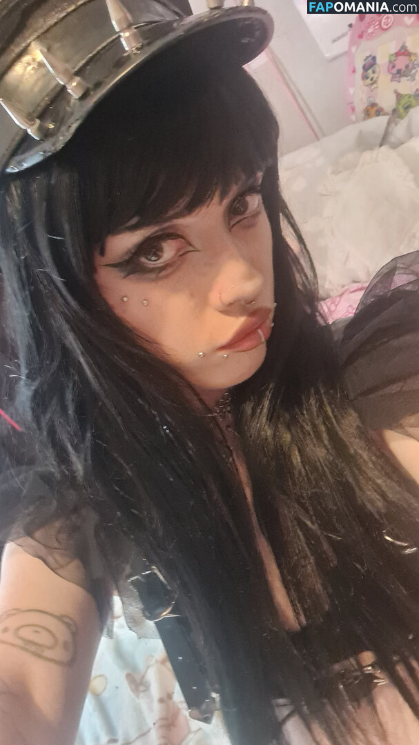 +:｡.ruby ʚ ♡ ɞ ⋆ ✧.｡ / allmyheartbear / myarykerx / usakumyawhore / usakyumawhore Nud OnlyFans  Fotografie scursă #23