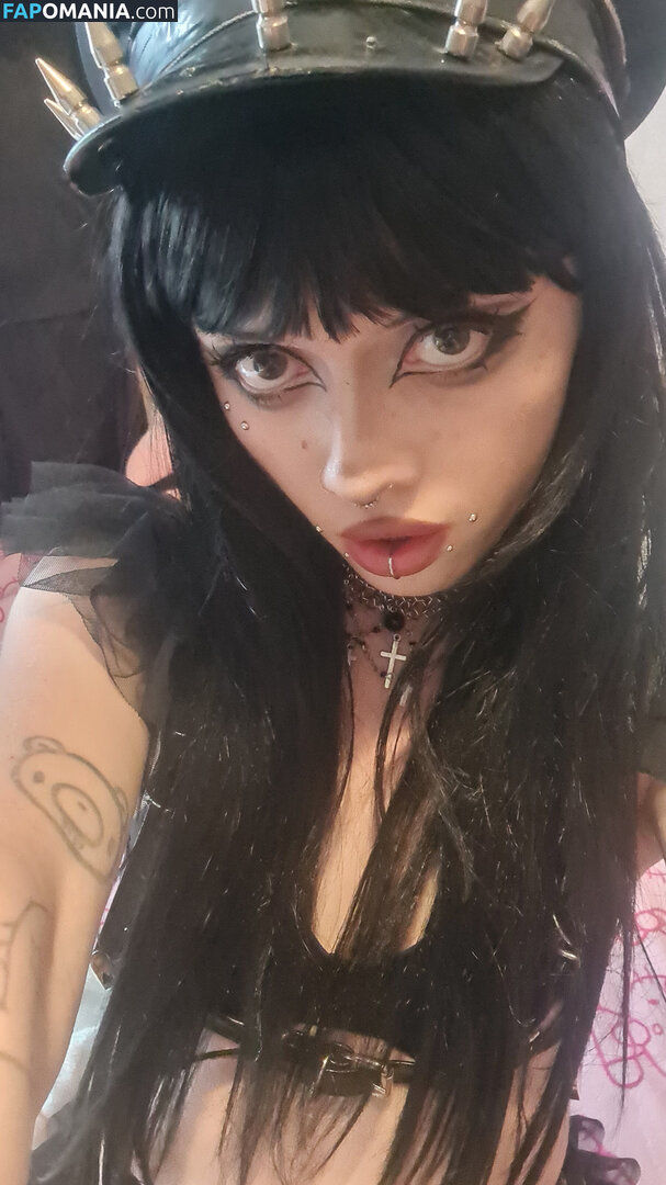 +:｡.ruby ʚ ♡ ɞ ⋆ ✧.｡ / allmyheartbear / myarykerx / usakumyawhore / usakyumawhore Nud OnlyFans  Fotografie scursă #28