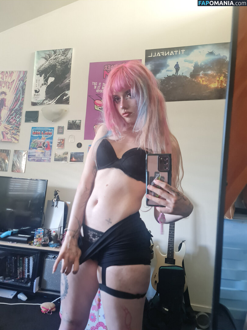 +:｡.ruby ʚ ♡ ɞ ⋆ ✧.｡ / allmyheartbear / myarykerx / usakumyawhore / usakyumawhore Nud OnlyFans  Fotografie scursă #37
