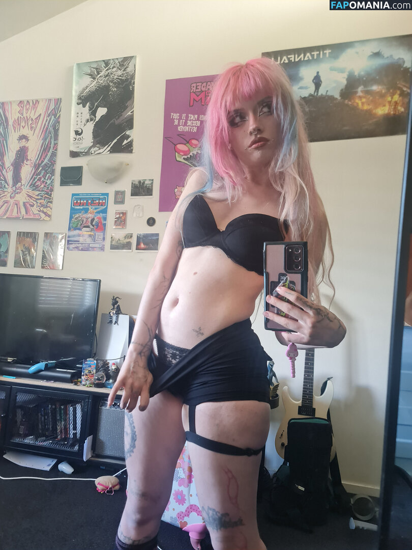 +:｡.ruby ʚ ♡ ɞ ⋆ ✧.｡ / allmyheartbear / myarykerx / usakumyawhore / usakyumawhore Nud OnlyFans  Fotografie scursă #42