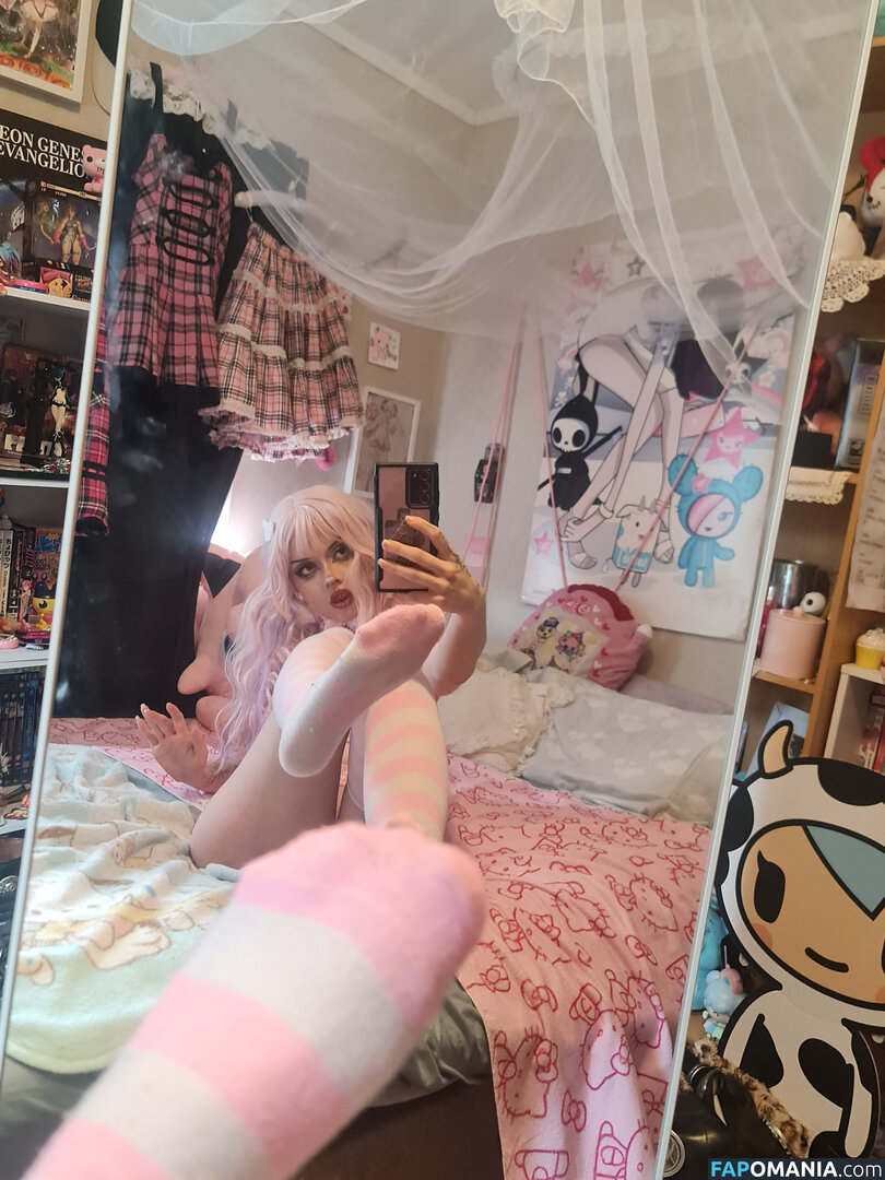 +:｡.ruby ʚ ♡ ɞ ⋆ ✧.｡ / allmyheartbear / myarykerx / usakumyawhore / usakyumawhore Nud OnlyFans  Fotografie scursă #48