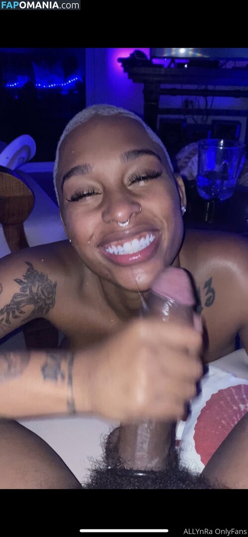 AllynRa / allyn.ra Nud OnlyFans  Fotografie scursă #4
