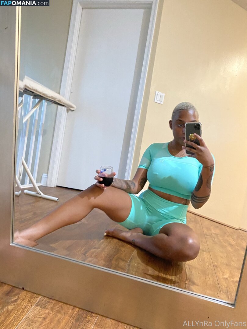 AllynRa / allyn.ra Nud OnlyFans  Fotografie scursă #10