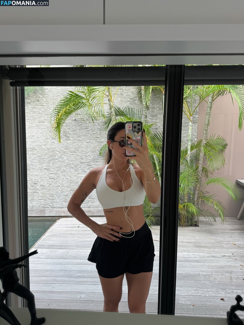 Alohalaia / alohalaia_ / thealohatrainer Nud OnlyFans  Fotografie scursă #3