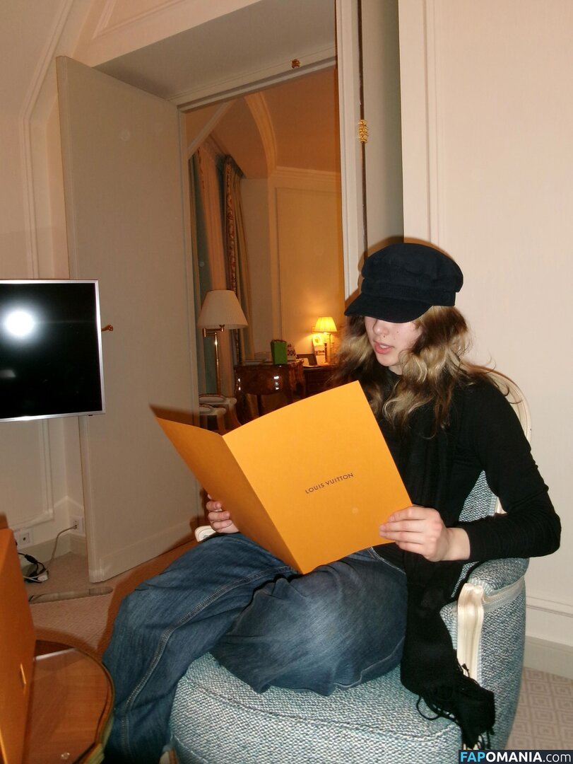 Alysa Liu / AlysaLiu / alysaxliu / https: Nud OnlyFans  Fotografie scursă #7