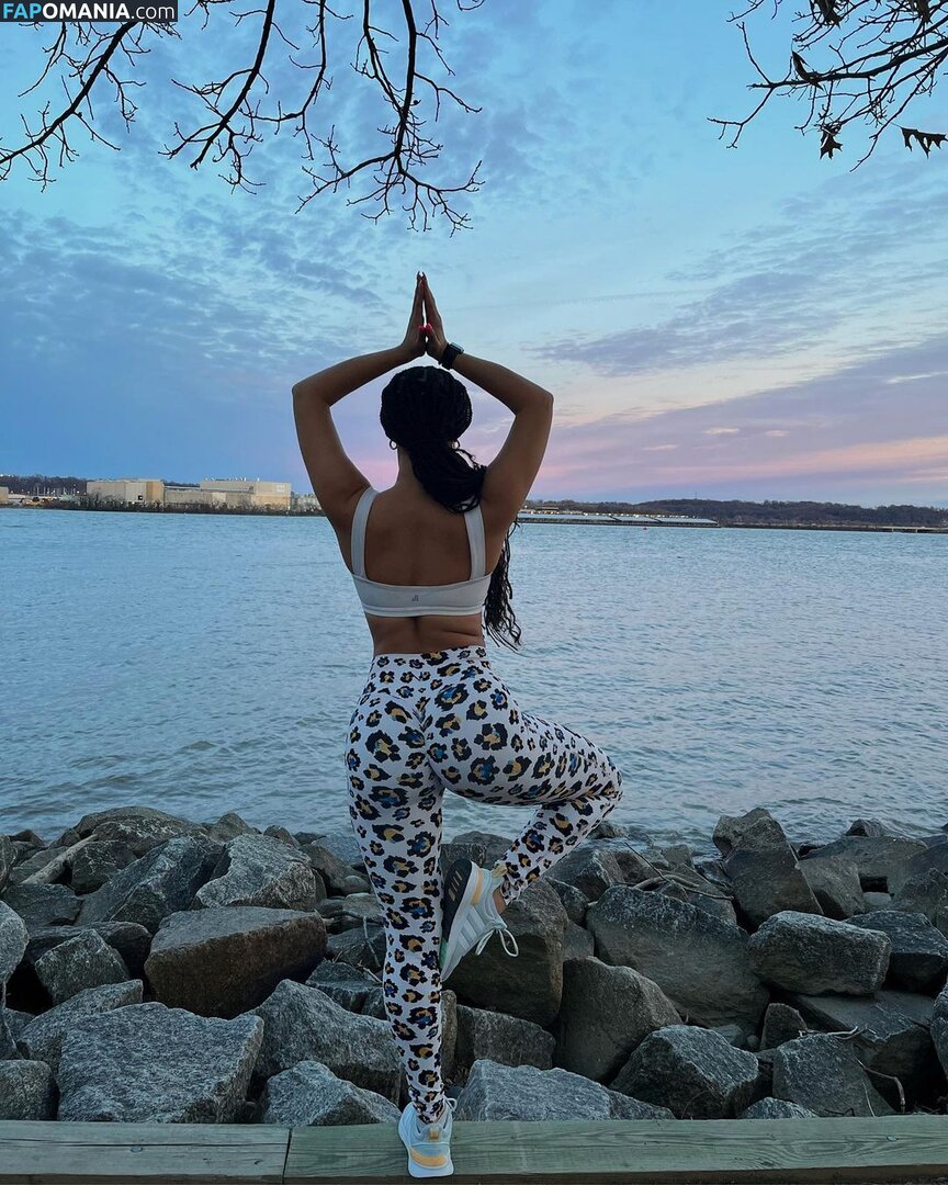 Amanda Carvalinda Nud OnlyFans  Fotografie scursă #13