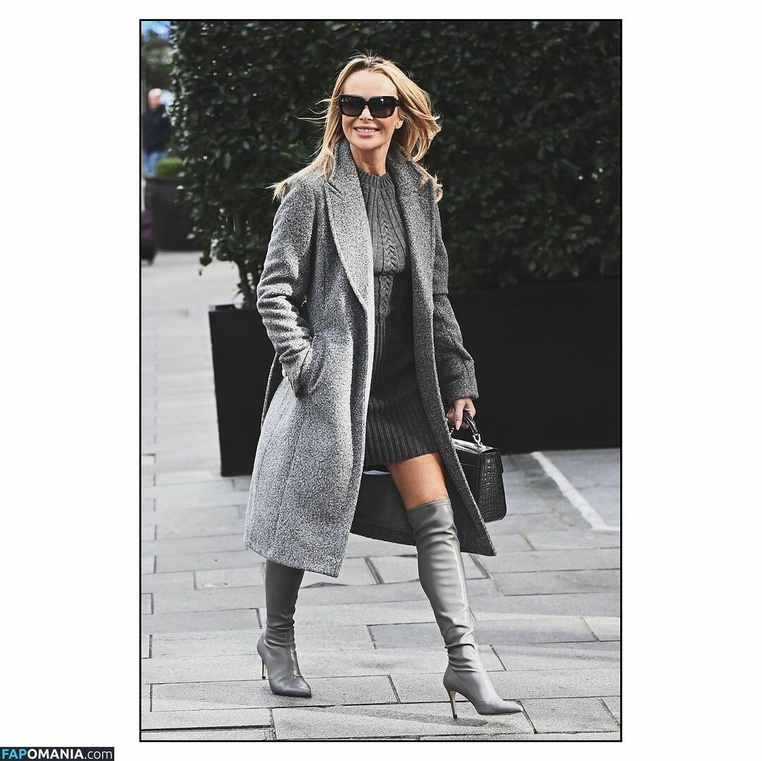 Amanda Holden / noholdenback Nud OnlyFans  Fotografie scursă #430