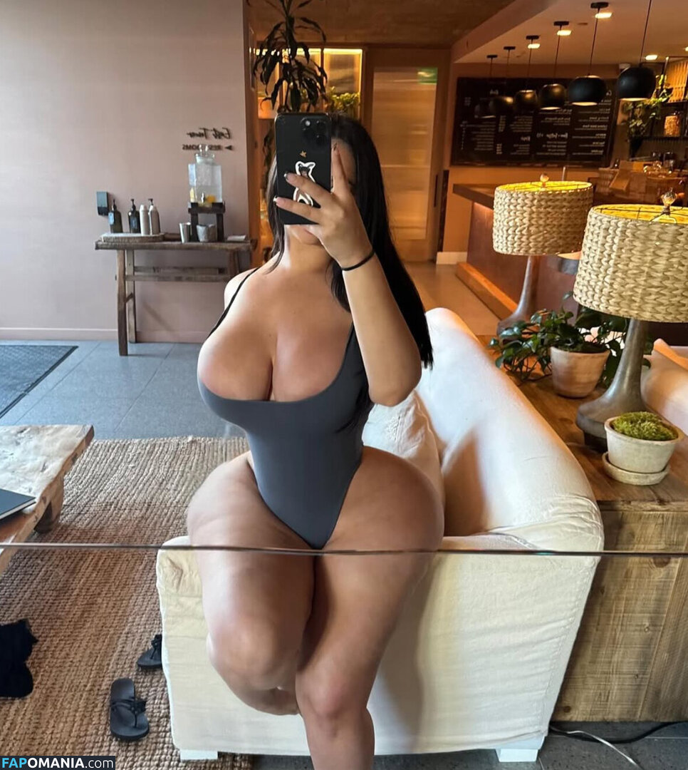 Ambernyy / amburnee Nud OnlyFans  Fotografie scursă #8
