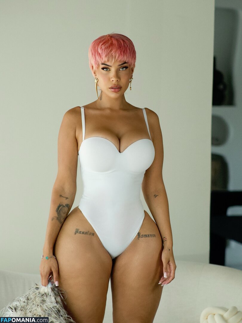Amirah Cakequeen Nud OnlyFans  Fotografie scursă #2