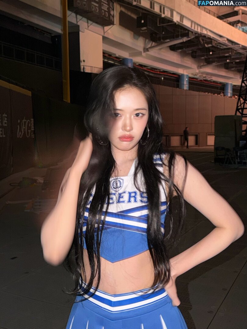 An IVE / An Yujin 안유진 | / _yujin_an Nud OnlyFans  Fotografie scursă #34