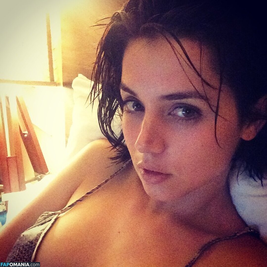 Ana De Armas / ana_d_armas / anadearmas / anadearmasdaily / https: Nud OnlyFans  Fotografie scursă #1362