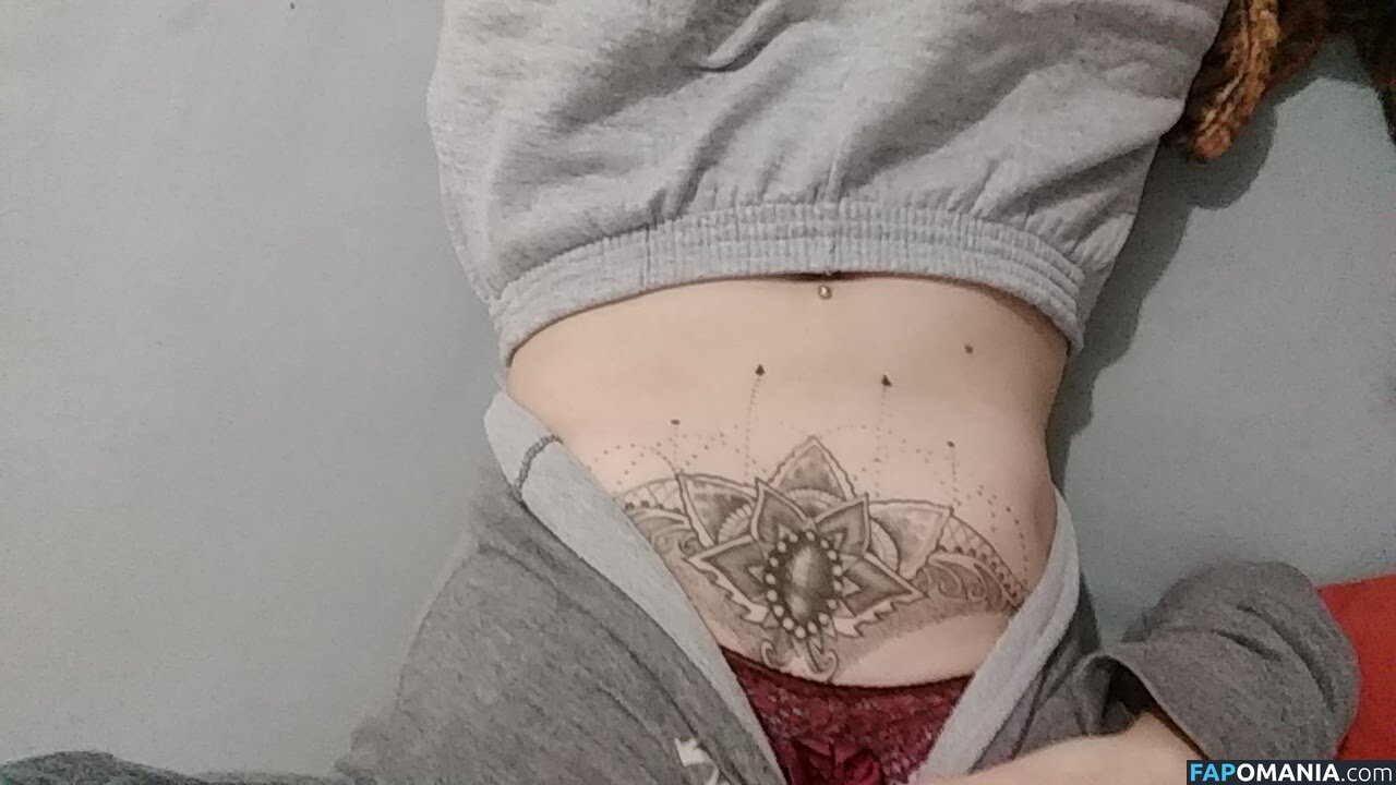 Ana Schineider / aninha MusadoMetal / aninhaaagff / littlebuffblondie Nud OnlyFans  Fotografie scursă #1
