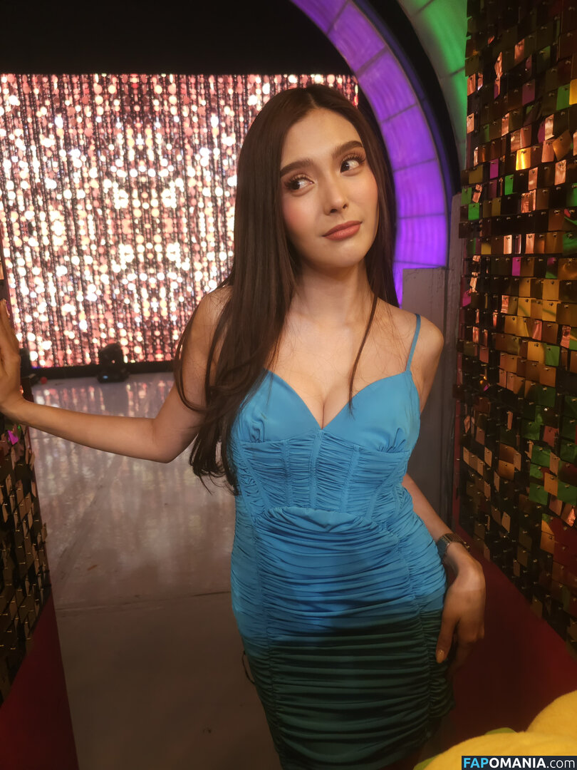 Analyn Barro Nud OnlyFans  Fotografie scursă #4