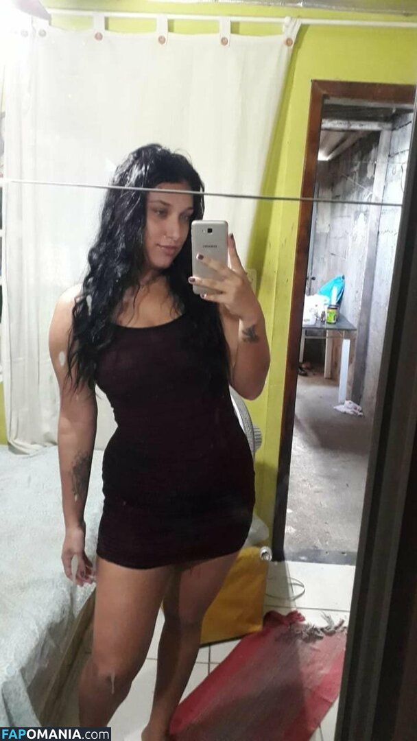 Anathalia Cristina / anaa_ber / christinacastalia / criissaraivaa Nud OnlyFans  Fotografie scursă #22