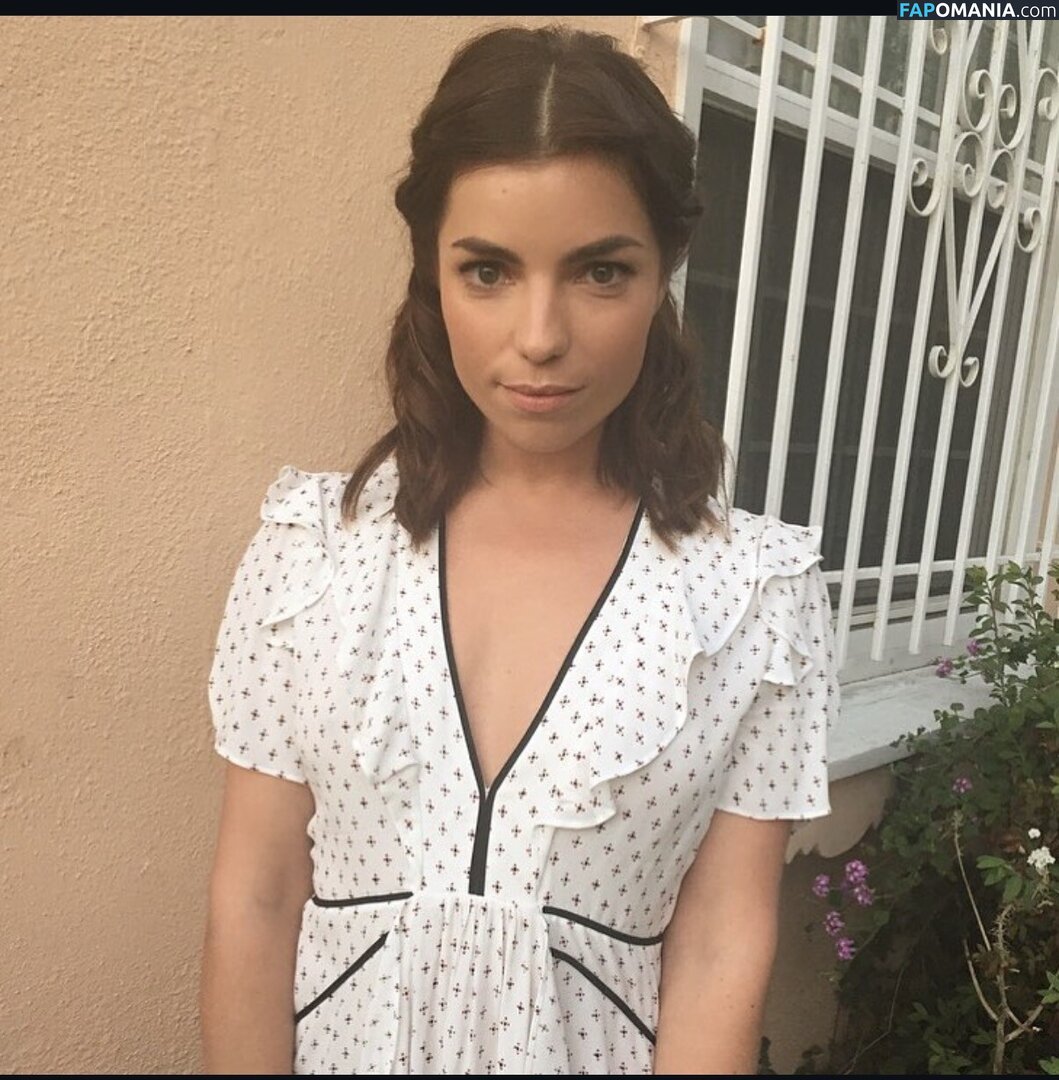 Angela Trimbur / angelatrimbur / angelatrimburdance Nud OnlyFans  Fotografie scursă #11
