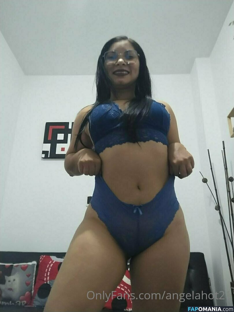 angelahot21 / lilhunee21 Nud OnlyFans  Fotografie scursă #17