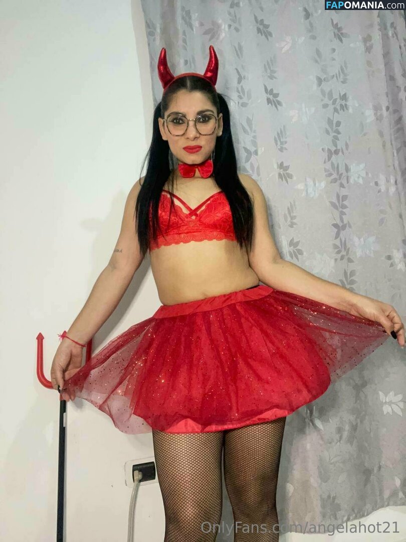 angelahot21 / lilhunee21 Nud OnlyFans  Fotografie scursă #335