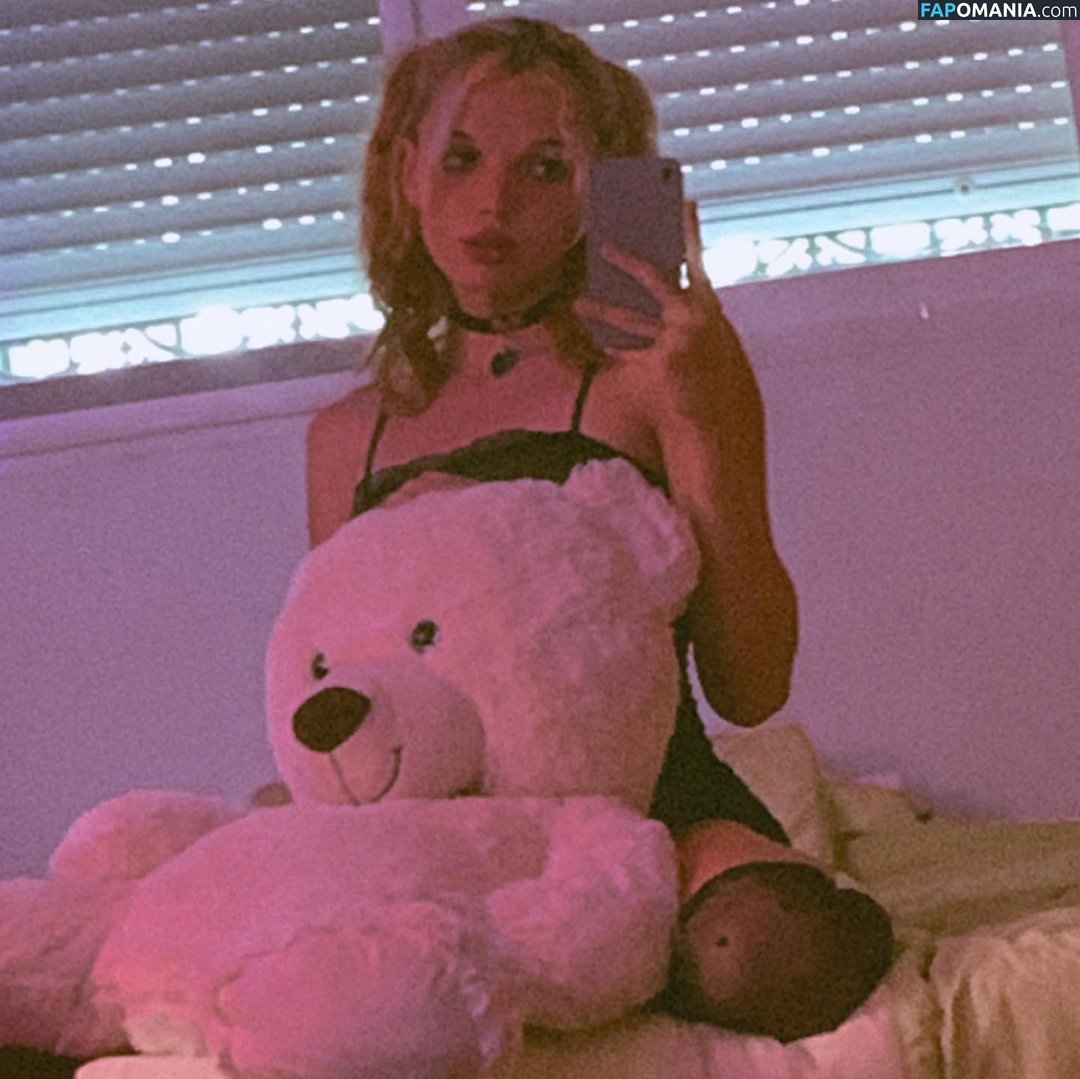 angele_mhr Nud OnlyFans  Fotografie scursă #11